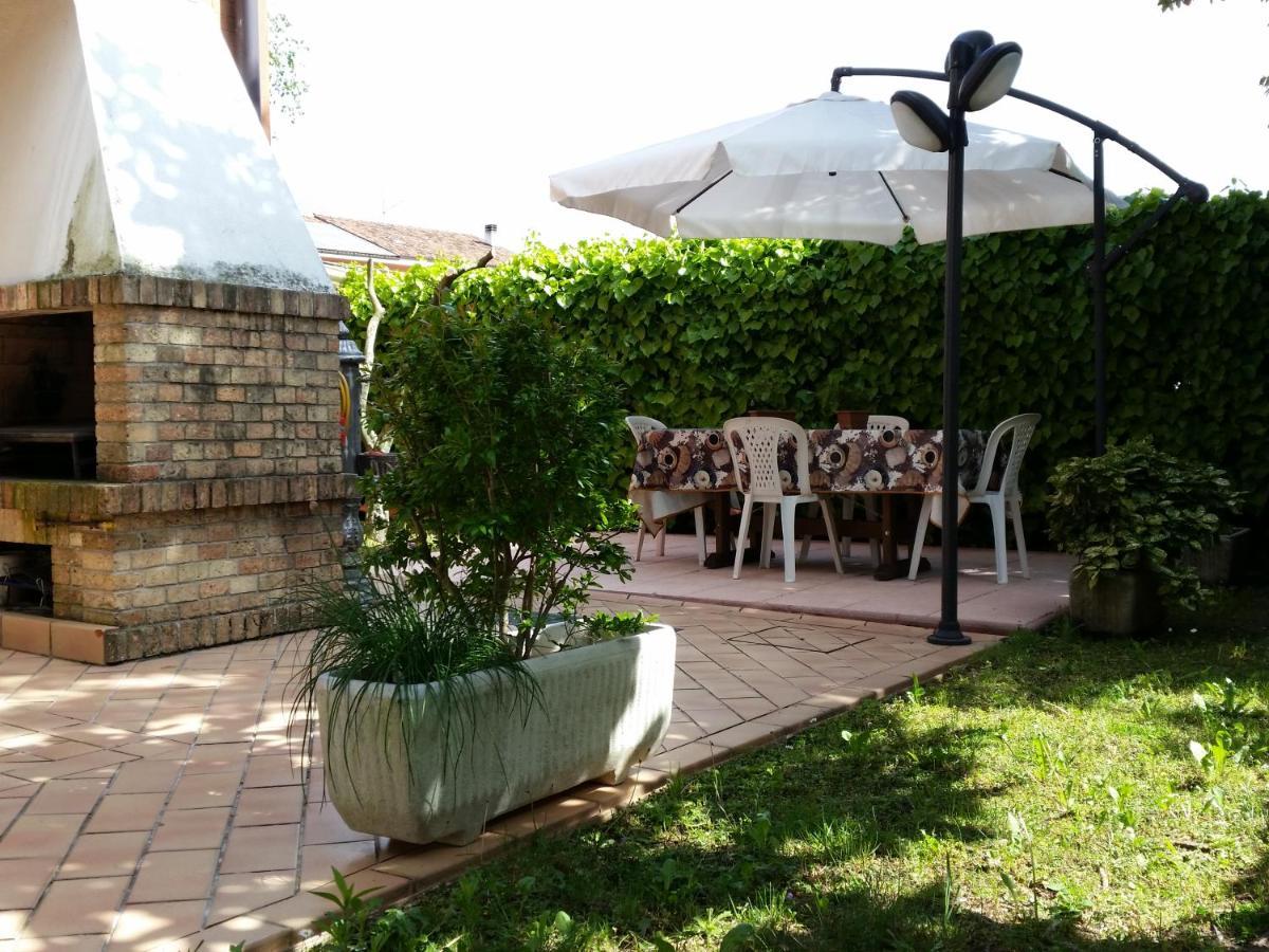 B&B Accanto Al Focolare 2 Удине Экстерьер фото