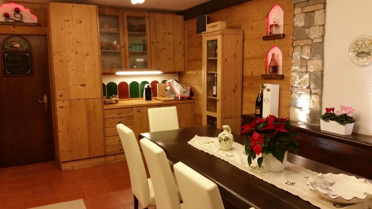B&B Accanto Al Focolare 2 Удине Экстерьер фото