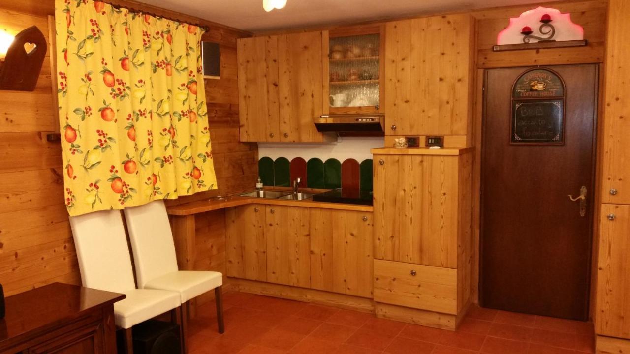 B&B Accanto Al Focolare 2 Удине Экстерьер фото