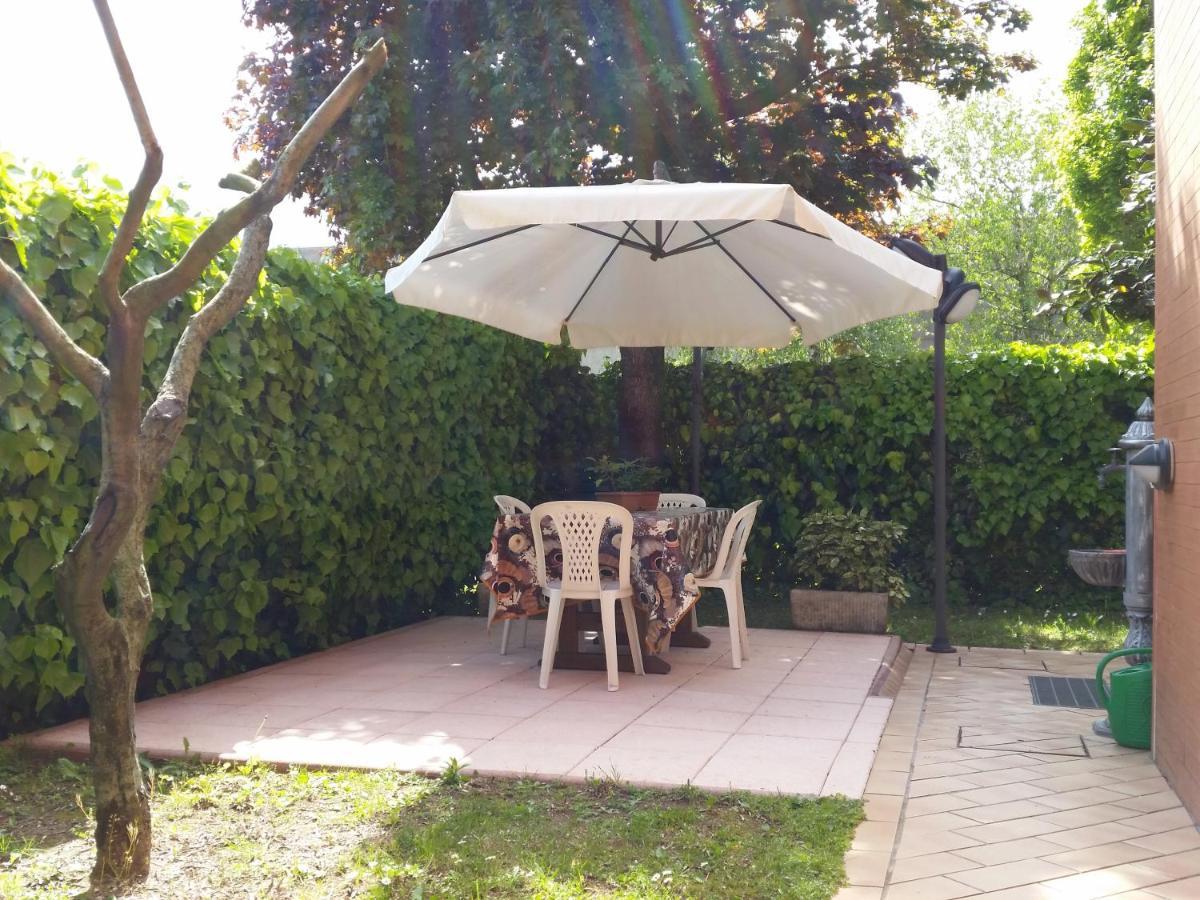 B&B Accanto Al Focolare 2 Удине Экстерьер фото